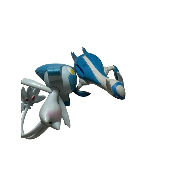 The Pokemon Battle Latios & Azelf Figure Diorama Bandai Gashapon Toy Japan - Picture 5 of 9